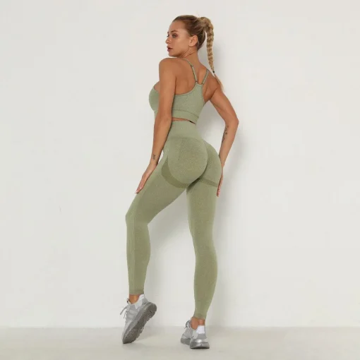Set Fitness fara cusaturi FITINT Dynamic 2 piese Verde 2023 16