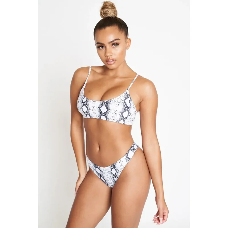Costum de baie damă cu burete 2 piese întreg Alb – FITINT 146 2025 1