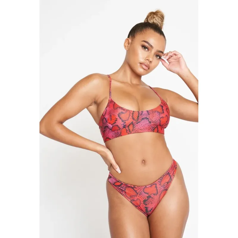 Costum de baie damă cu burete 2 piese întreg Rosu – FITINT 147 2025 3