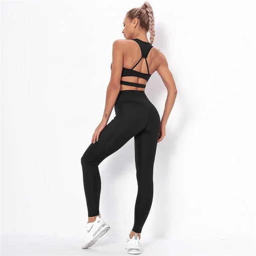 Bustiera push up FITINT Wonder cu sustinere maxima Negru 2023 5
