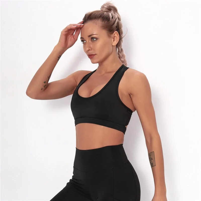 Bustieră sport damă material elastic Negru – FITINT 252 2025 2