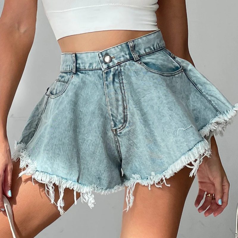 Blugi scurti evazati cu franjuri dama FITINT 480 2025 7