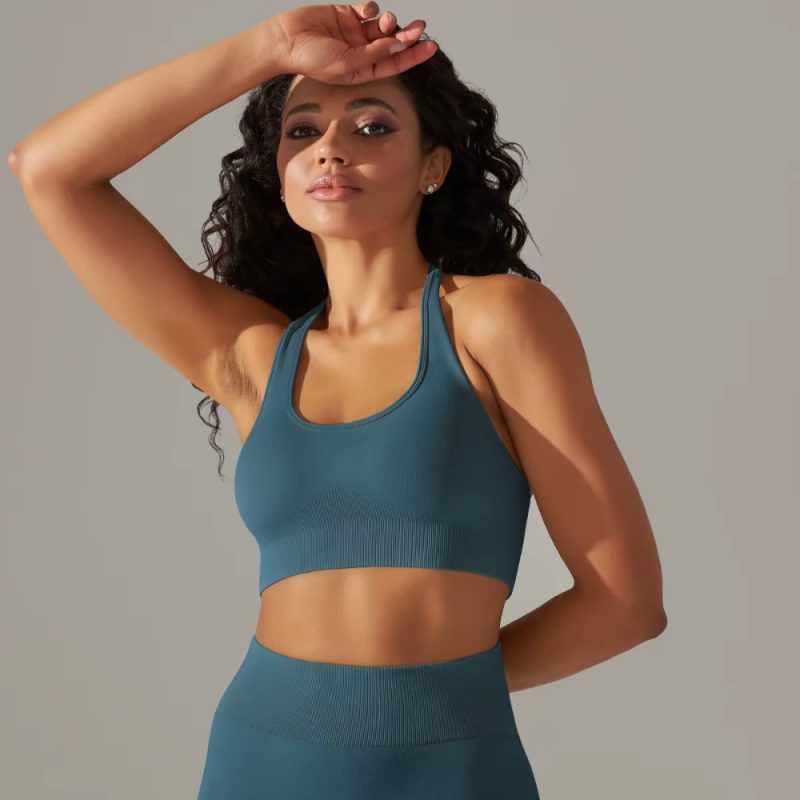 Bustieră sport damă material elastic Verde – FITINT 360 2025 1